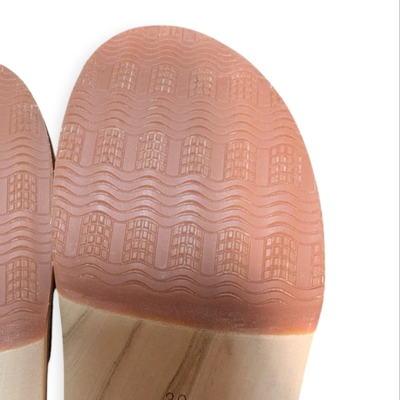 Kurier Clogs Charlie Low Heel Tan Light Brown Size 8.5 Round Toe - Picture 8 of 10